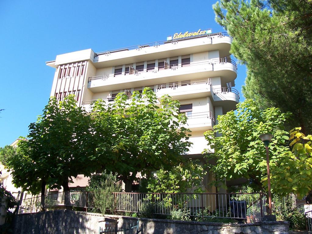 קיאנצ'נו טרמה Hotel Villa Edelweiss מראה חיצוני תמונה